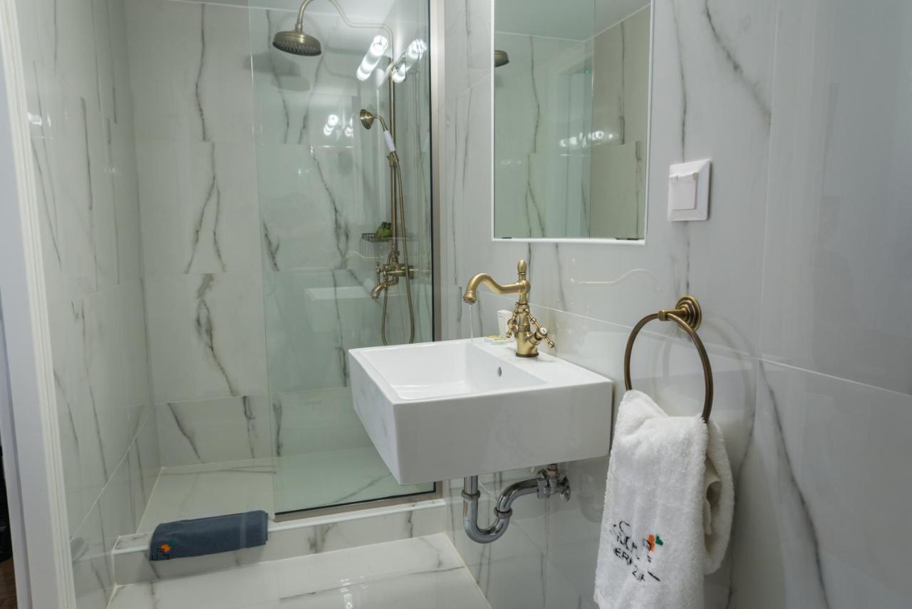 Neratzia Rooms Atény Exteriér fotografie